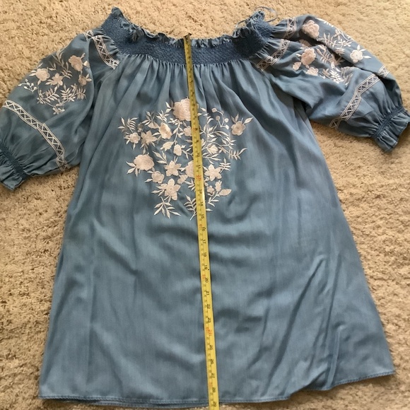 Clothes - Picture 2 of 5